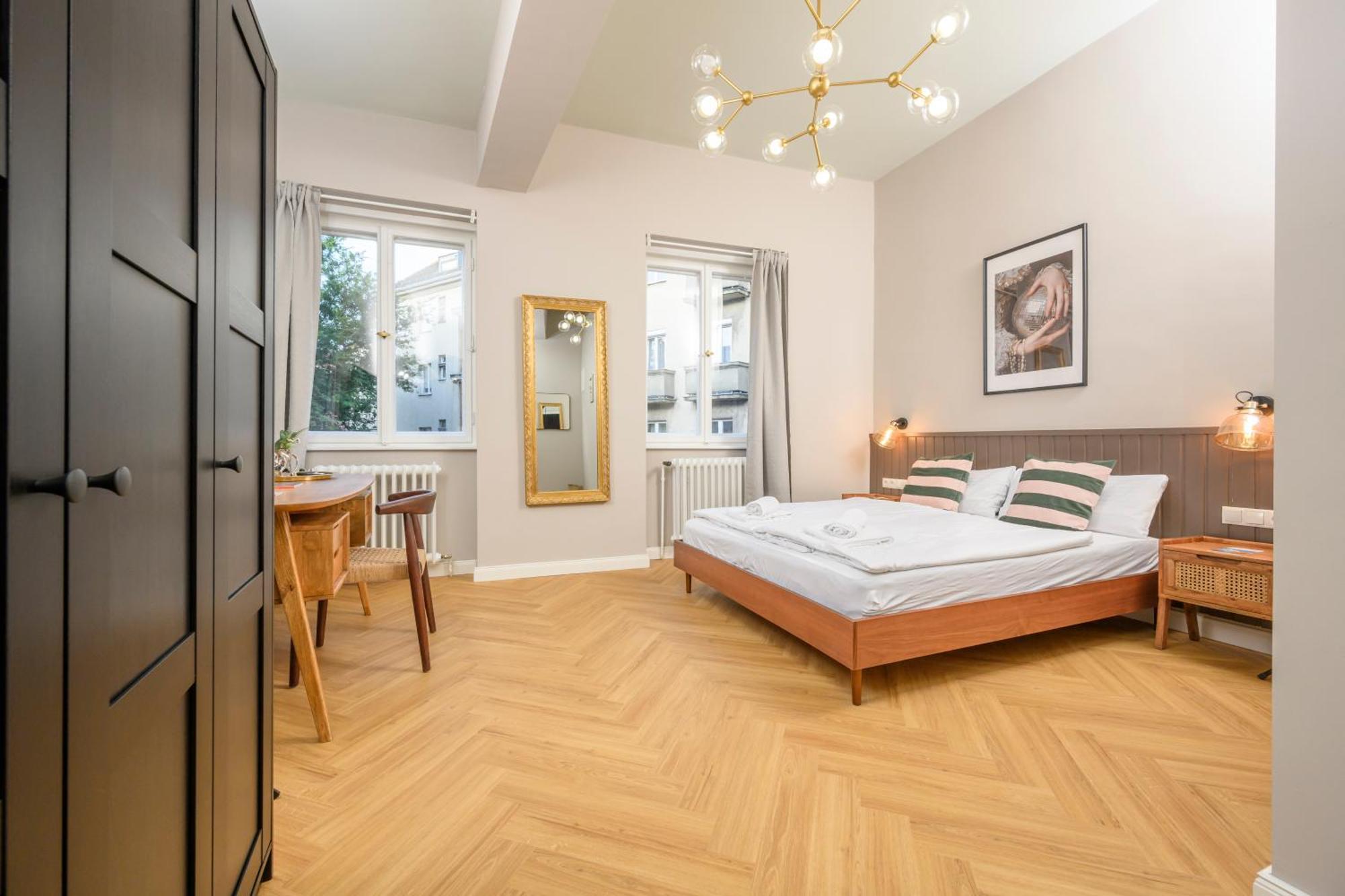 Palais Palffy Suits Vienna Exterior photo